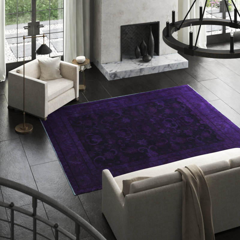 Wool Oriental Area Rug in Purple