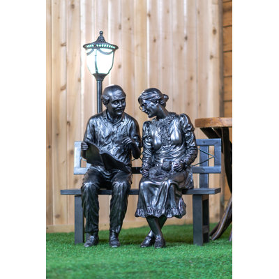 Statue décorative de jardin - Vieux couple avec lampadaire