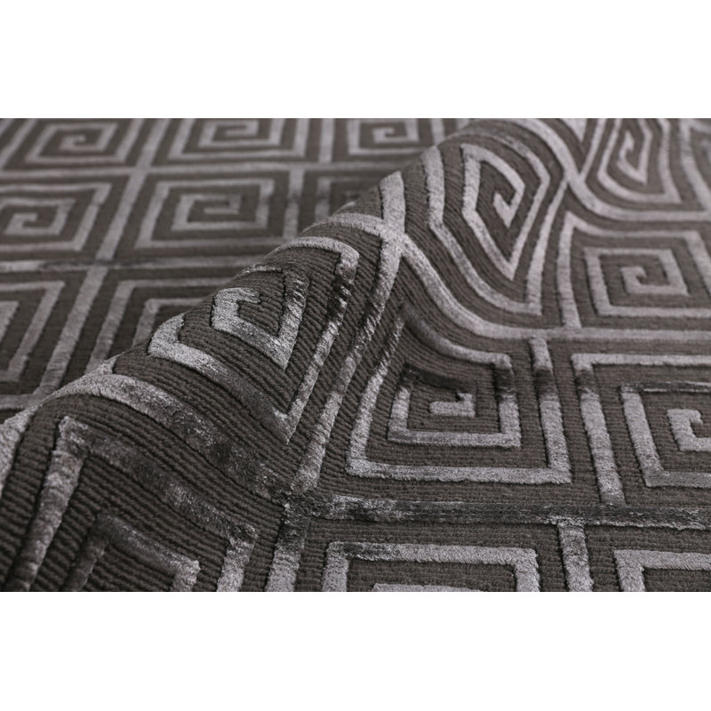 Greek Key Geometric Area Rug in Dark Gray, Rectangle 8' x 10'