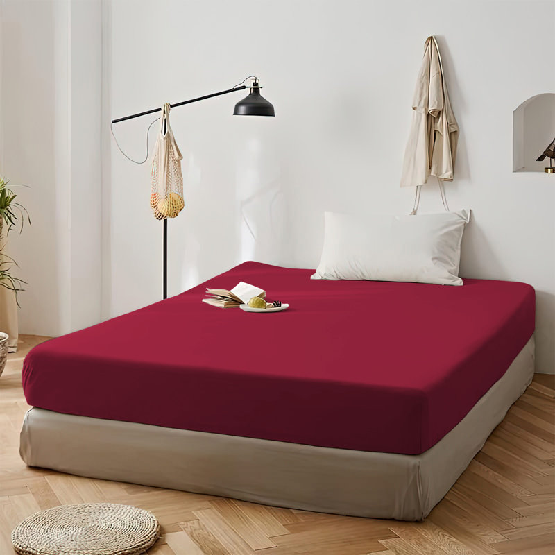 Super Soft Microfiber Deep Pocket Fitted Sheet, Kingsize (5'), Red