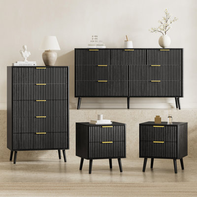 4 Piece Bedroom Set, Dresser And Nightstands Set