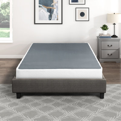 Base de matelas simple avec housse en tissu texturé et structure en métal noir, élévation de 8,5 po, 12 supports, assemblage facile, capacité de poids de 350 lb, base Essentiality de la chambre à coucher: construction et housse, 8,5 po