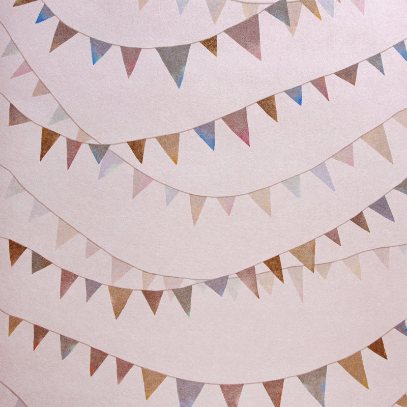 Great Kids Smooth Glitter Garland 33' L x 21" W Wallpaper Roll, Rose
