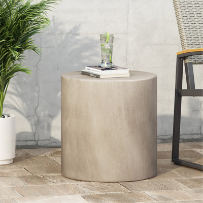 Table d'appoint d'extérieur en béton léger
