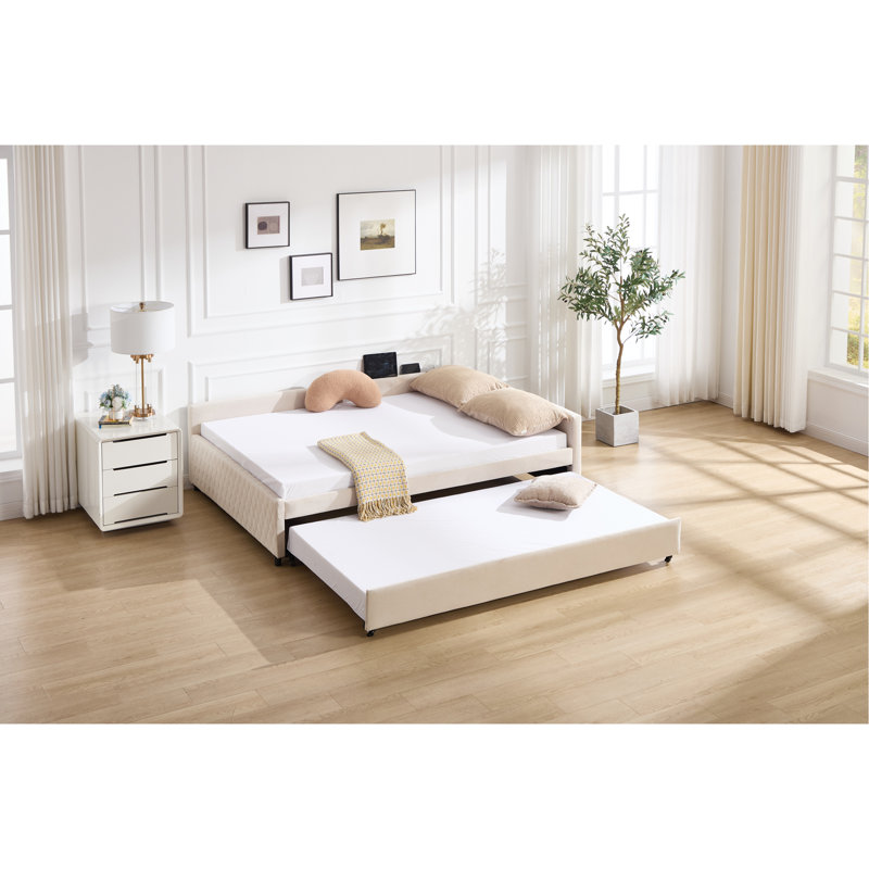 Upholstered 80.8 Sofa