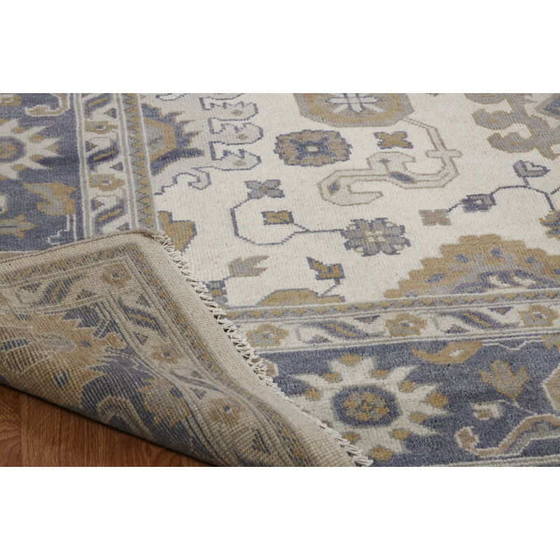 Hand Knotted Wool Ivory/Blue Area Rug, Rectangle 8' x 10', Ivory
