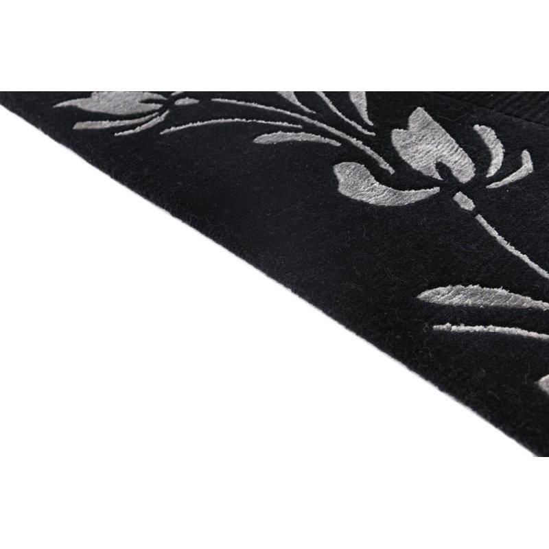 Munoz Black Rug
