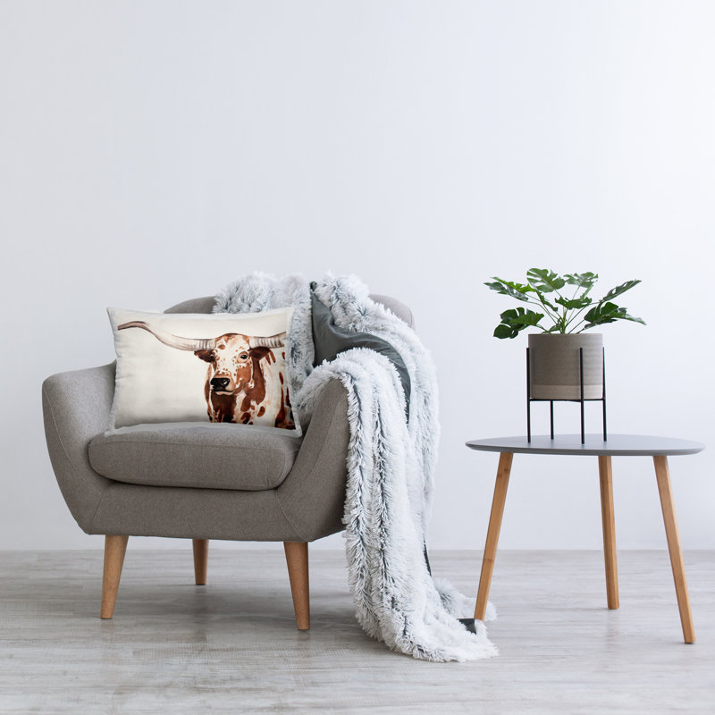  Polyester Throw Pillow