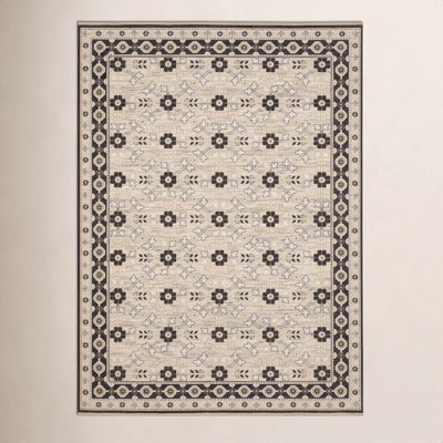 Kuester Traditonal Bordered Floral Beige/ Black Wool Blend Area Rug