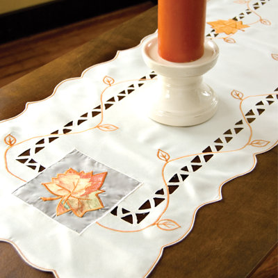 Winward Table Runner