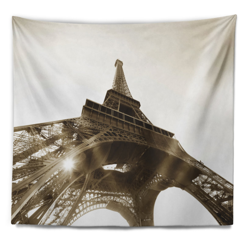Tapisserie bleu ciel en ciel droit à la tour eiffel, H 32 po x l 39 po
