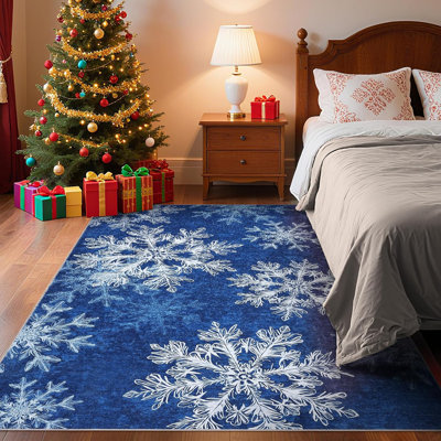 Runner Rug Snowflake Washable Hallway Area Rug Non Slip Soft Xmas Carpet Runner Low Pile Stain Resistant Long Kitchen Mat for Bedroom Dining Room