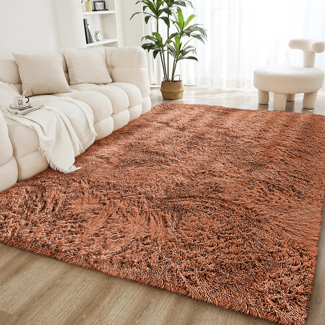 Machine Tufted Shag Area Rug