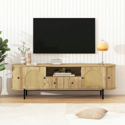 Meuble télé de style américain avec portes arquées en rotin, tiroirs, rangement caché, pieds en acier, coins arrondis