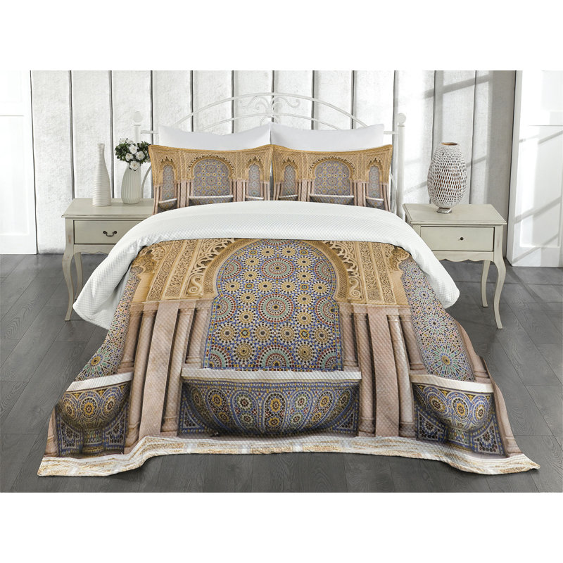 Ambesonne Moroccan Bedspread Rabat Hassan Tower, King Bedspread + 2 Standard Shams
