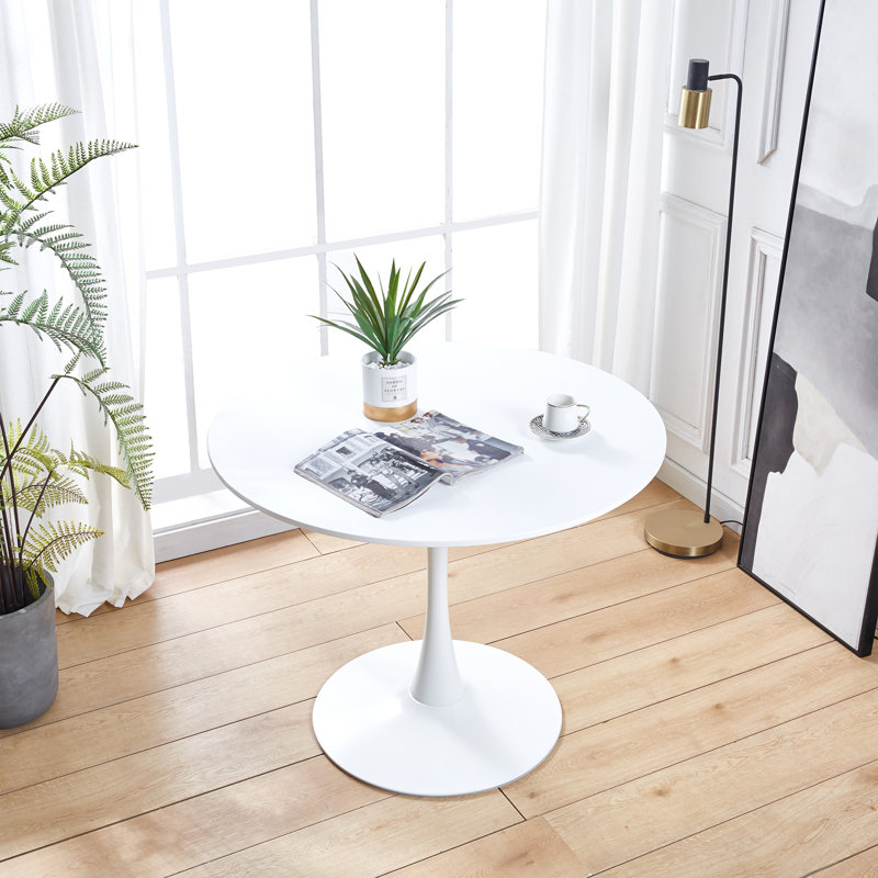 31.5'' Round Pedestal Dining Table, White
