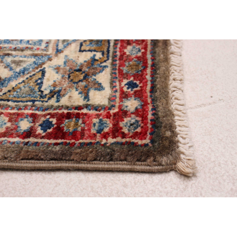 Tapis unique taupe 2 pi 6 po x 7 pi 10 po Zaair