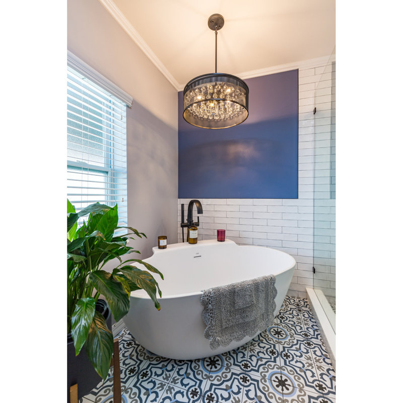Guthrie 58'' L Air Bathtub, White, Matte White