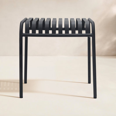 Winchester 23" Patio Side Table