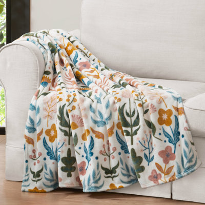 Jessica Simpson Mila Blankets