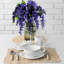 Fleurs et tiges de glycine-479851200