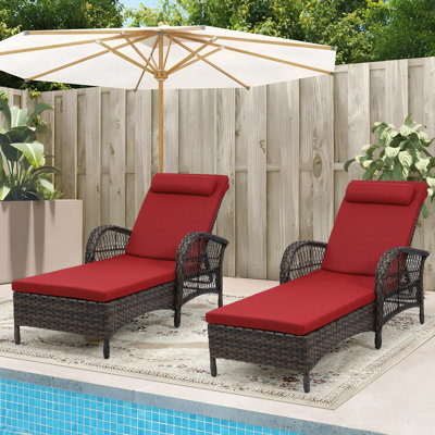 Ensemble de chaises longues d'extérieur en osier de 2, chaise longue en rotin de patio avec accoudoirs, dossier et coussin réglables à 6 niveaux, chaises longues inclinables pour la piscine