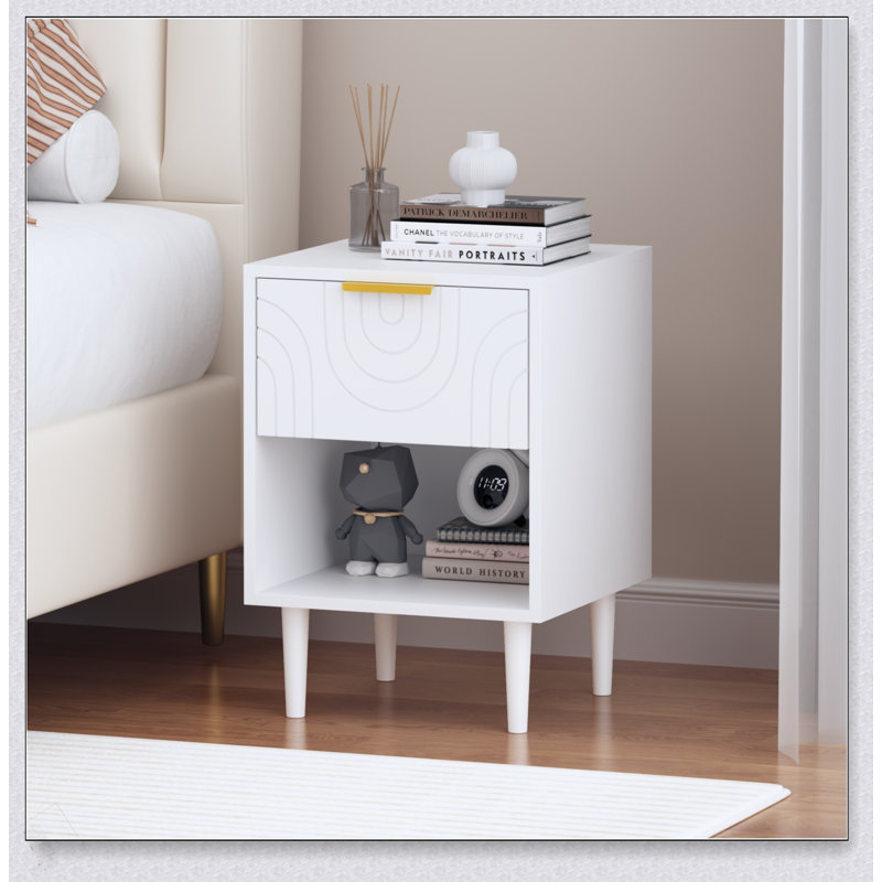 Table de chevet moderne de 22,83 po de hauteur avec un tiroir et une tablette ouverte, or - poignée décorative, idéale pour la décoration de chambre à coucher