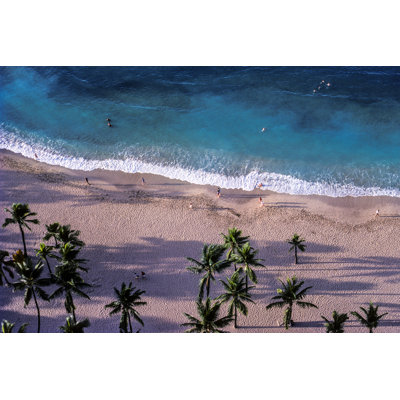 Waikiki Beach by Tropicalpixsingapore