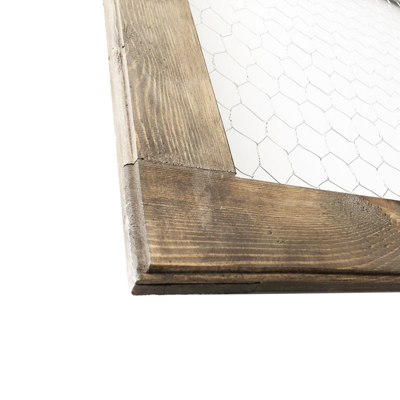 Temera Wooden Photo Hanger