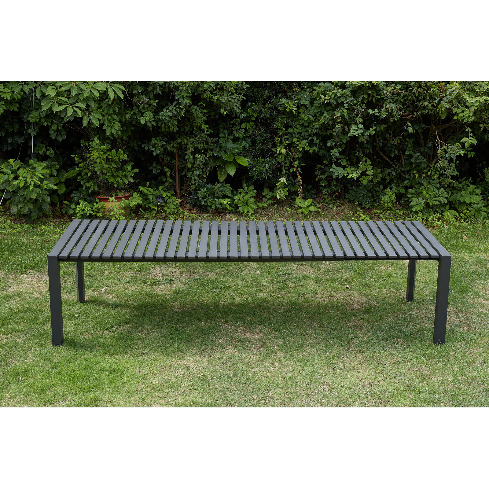 Windcrest Outdoor Extendable Dining Table