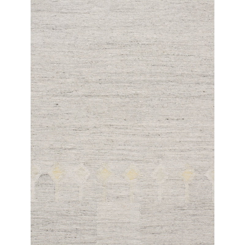 Area Rug in Silver/Oatmeal