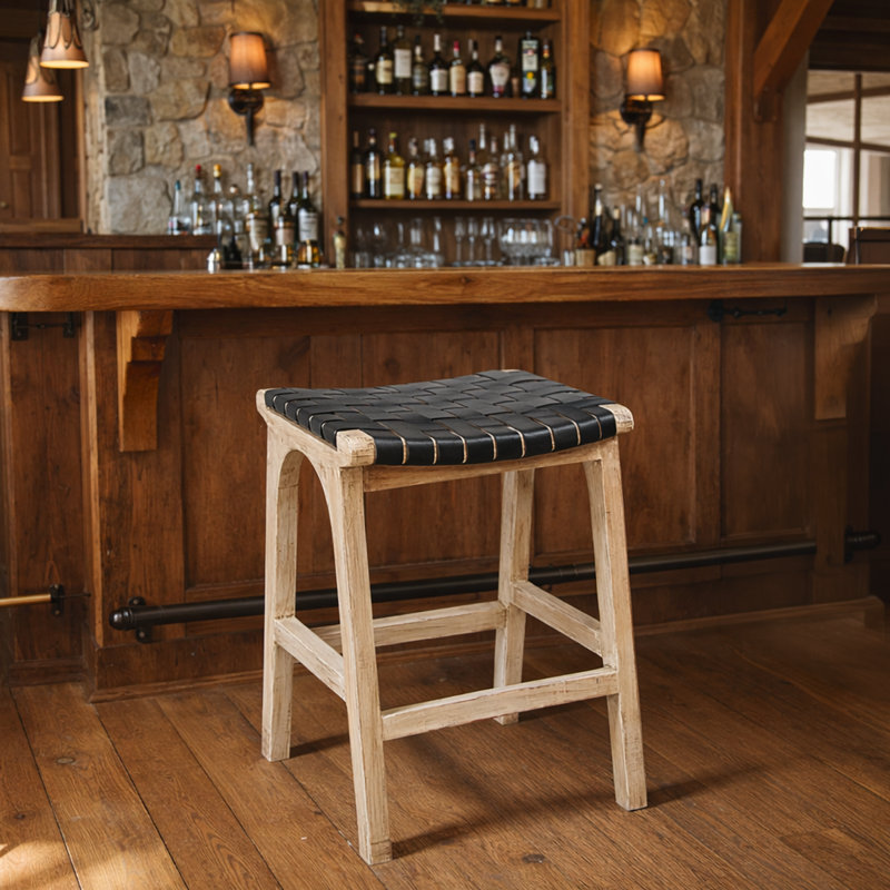 Tabouret rustique en bois massif blanc délavé avec assise en cuir tressé noir, Black Seat/ Beige Frame