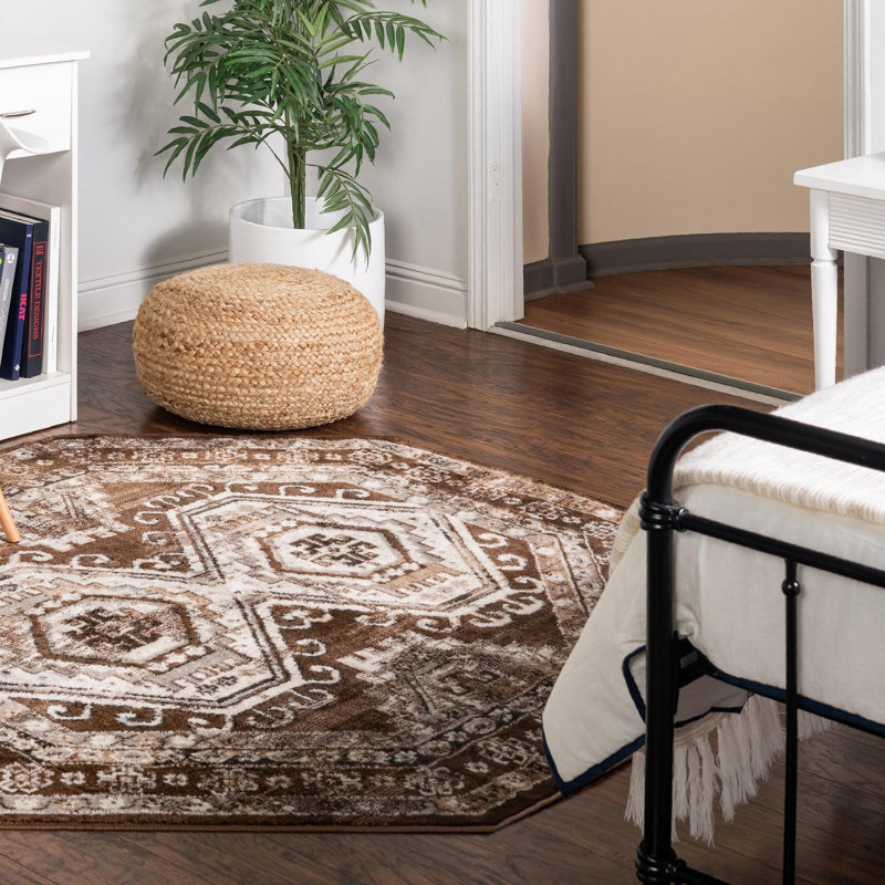 Charlotte Oriental Indoor Rug, Octagon 7'10" x 7'10"