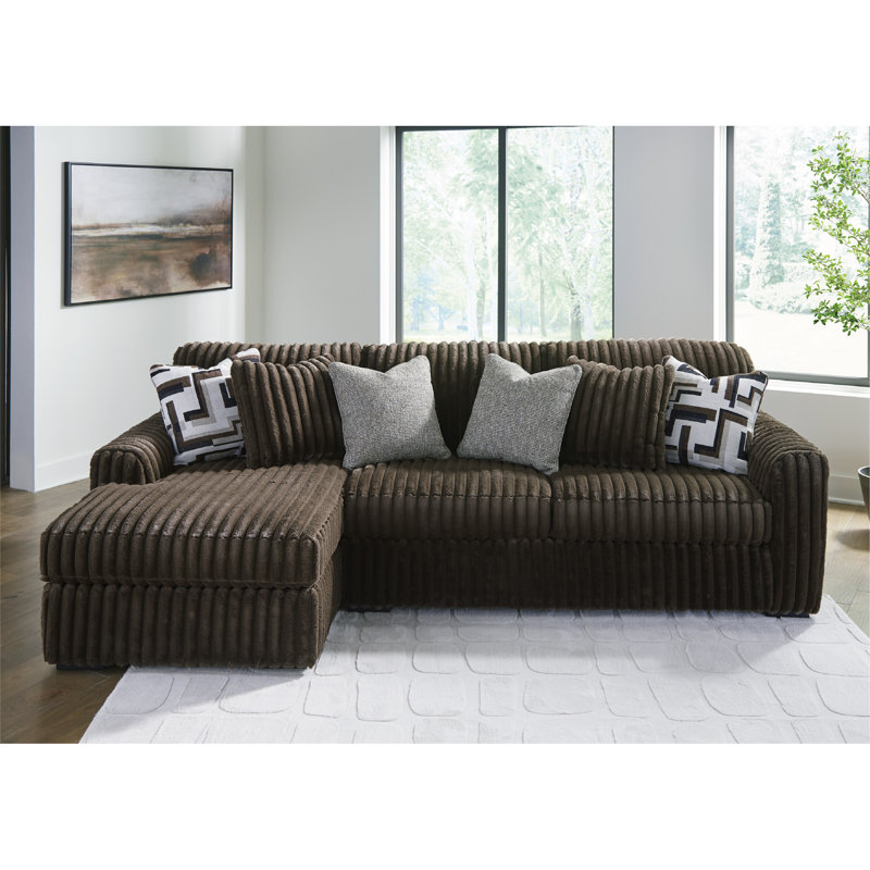 Amedee 2-Piece Sectional Sofa With Chaise, Left Hand Facing
