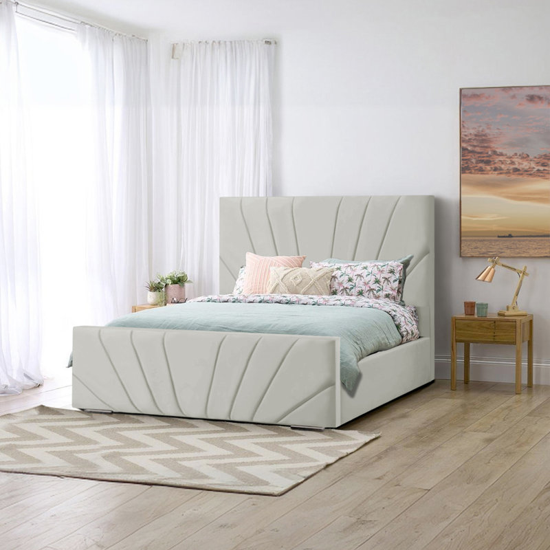 Hoylake Upholstered Bed, Small Double (4'), Silver