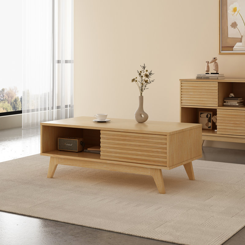 Buffet en bois avec tablettes de rangement