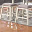 Table de salle à manger à hauteur de comptoir moderne 5 pièces avec tablettes de rangement, chaises hautes et tabourets-833764042