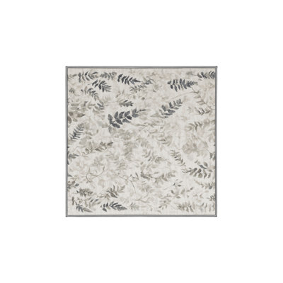 Tapis gris soyeux et moelleux