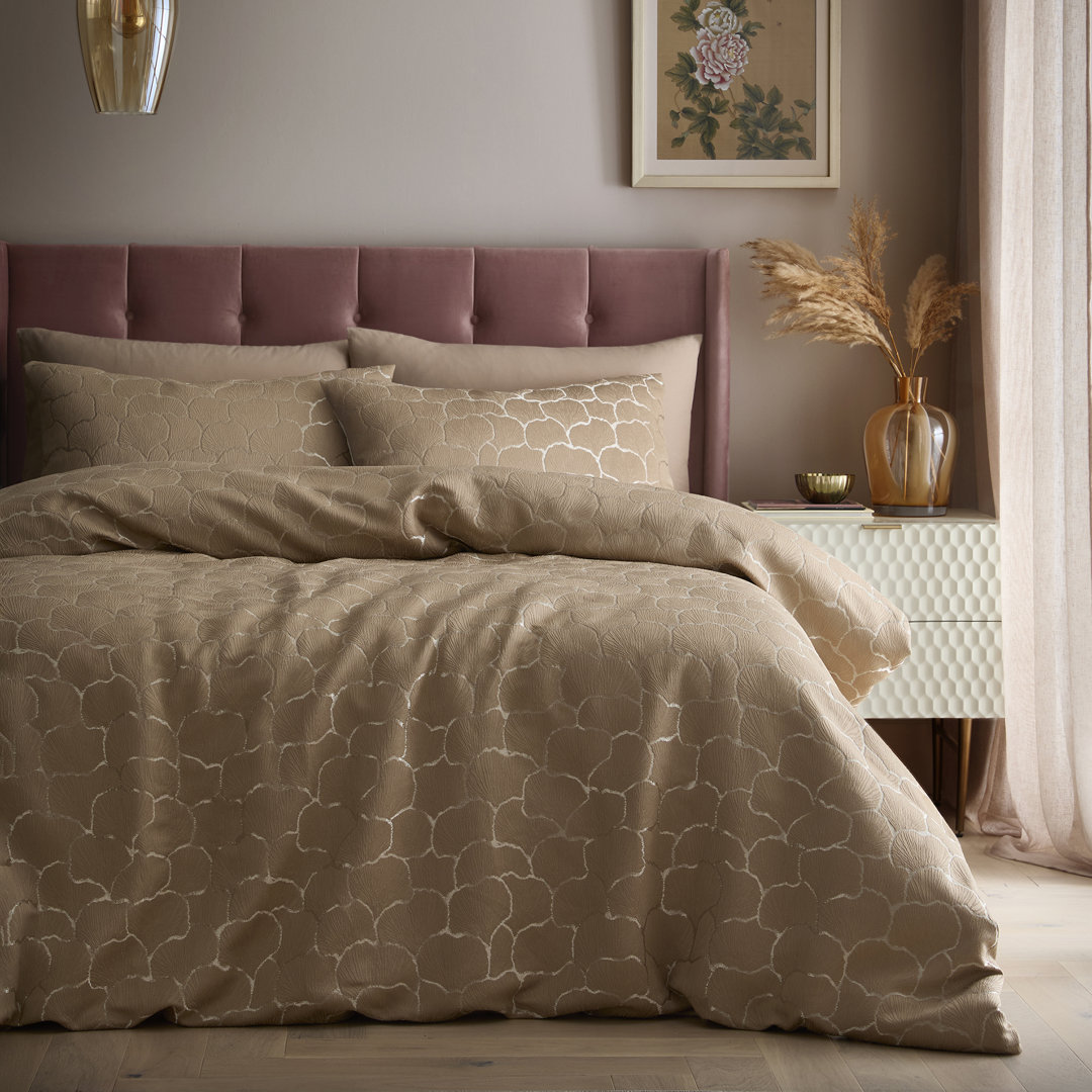 Ginko Jacquard Polyester Floral Duvet Cover Set
