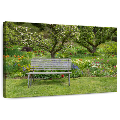 Alvord Spring Bench In Shropshire