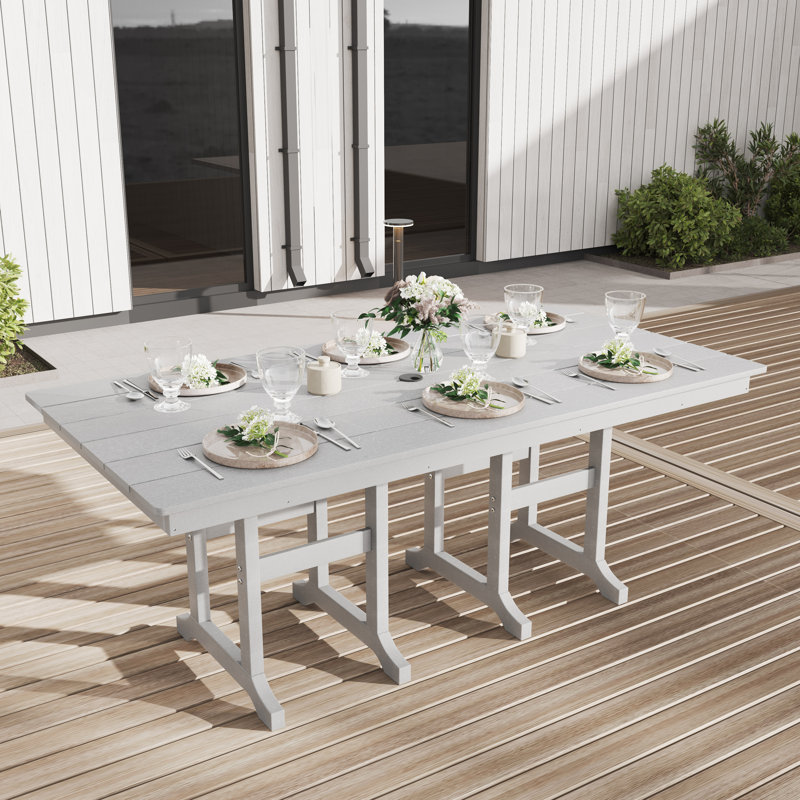  Table de salle à manger robuste en PEHD de 71 po de largeur Aunye, Gris