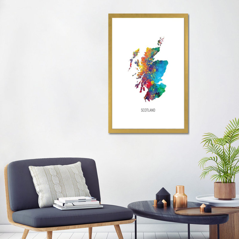 Carte d'Ecosse par Michael Tompsett - impression d'art graphique, Papier encadré doré, Blanc, H 32 po x l 24 po x P 1 po