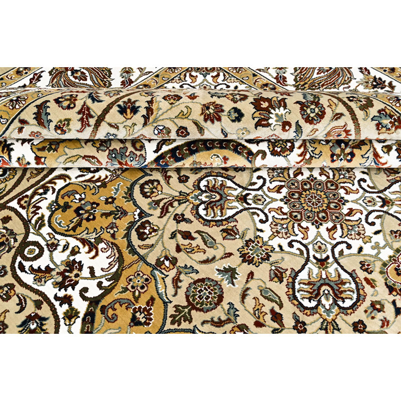 Tapis traditionnel doré clair en laine 8 pi 10 po x 11 pi 10 po