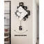 Horloges murales noires et blanches-110333617