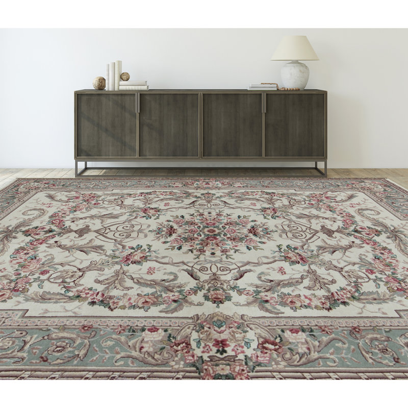 Prince Wool Oriental Area Rug