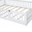 Lit plateforme avec garde-corps Wood House-121066621