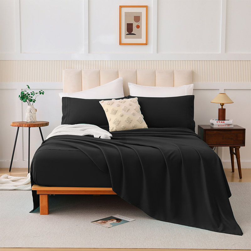 Solid Color 4-Piece Bed Sheet Set With Ultra-Fine Fiber Suitable For Family Bedrooms, Black
