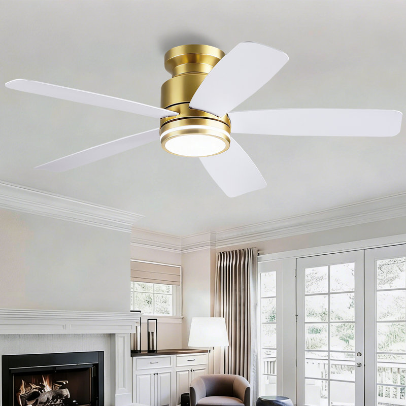 Ventilateur de plafond encastré avec lumières DEL et télécommande, 41 po de largeur, Blanc / Doré
