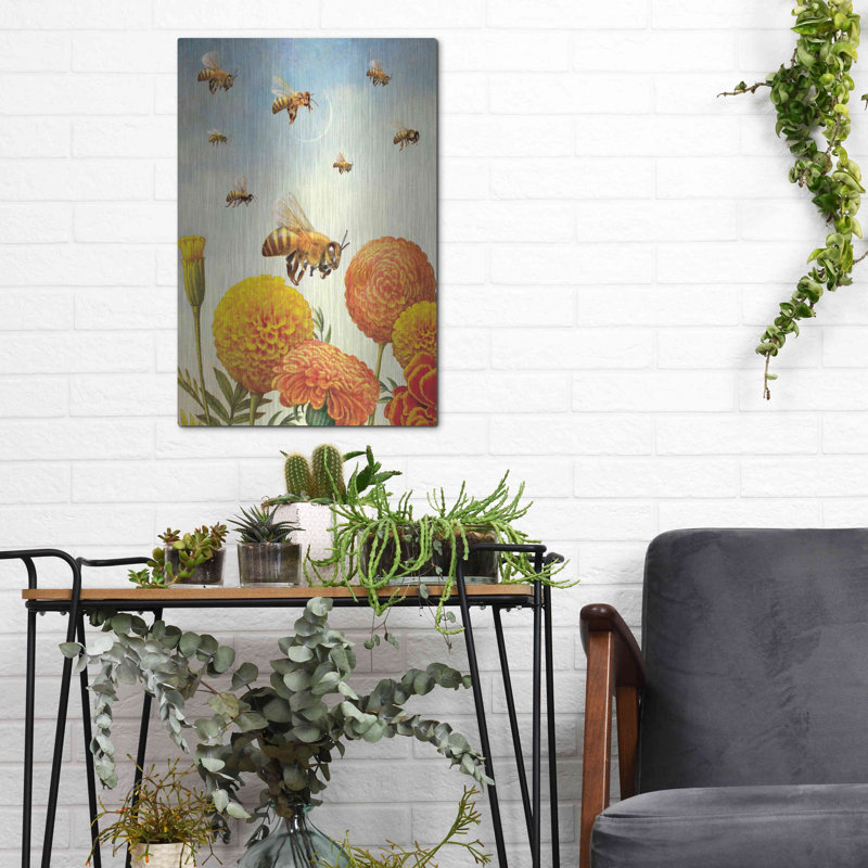«8 Of Fire Bees» par Dan Craig, H 16 po x l 12 po