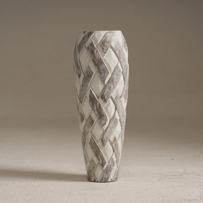 Loomvein Centerpiece Vase